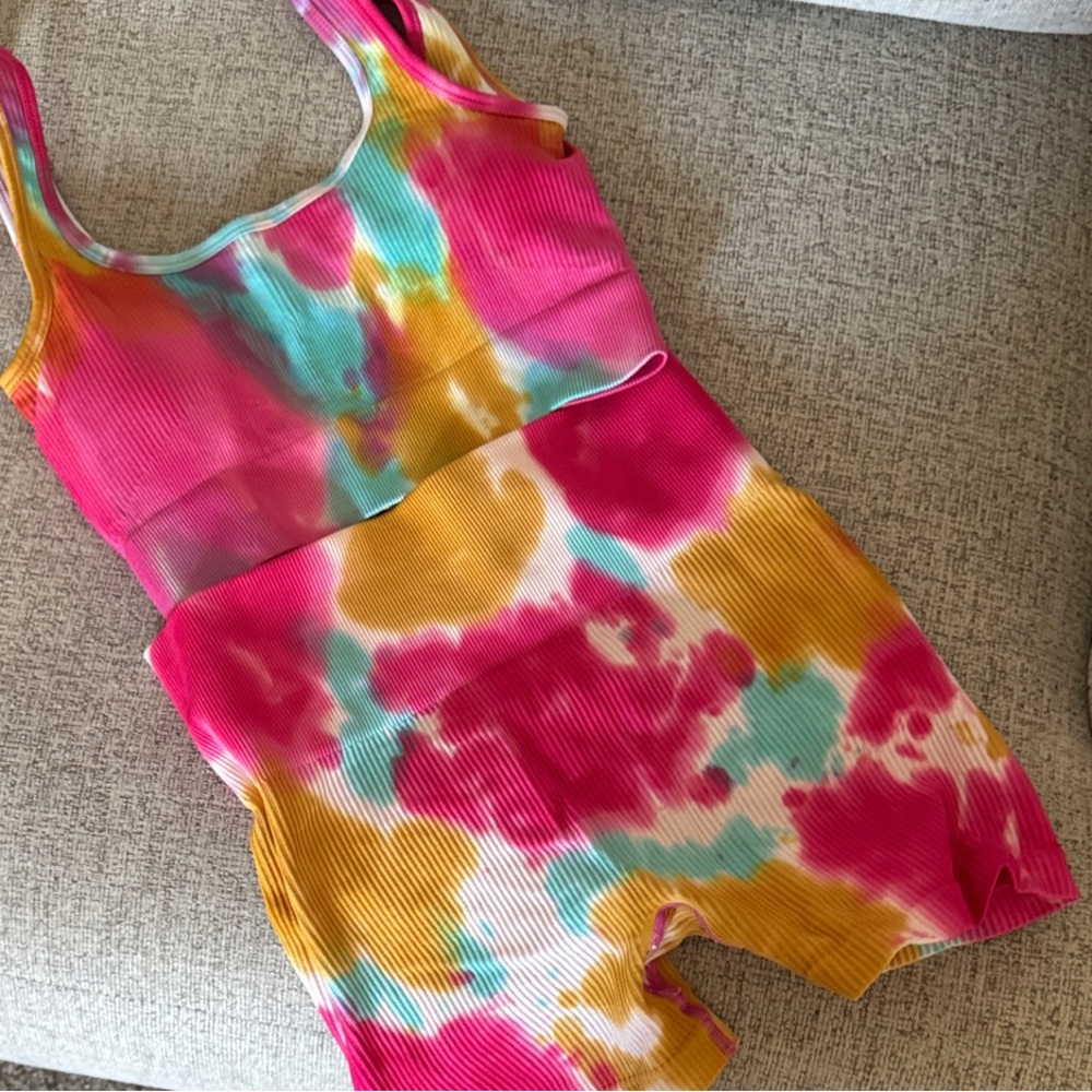 SHEIN Tie-Dye Sports Set - Pink, Yellow, Blue
